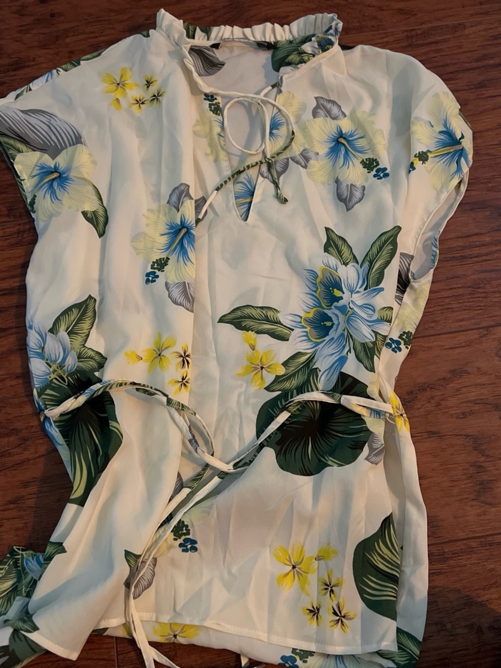 Zara White Floral Tie-Front Short Sleeve Blouse with Blue & Yellow Flowers